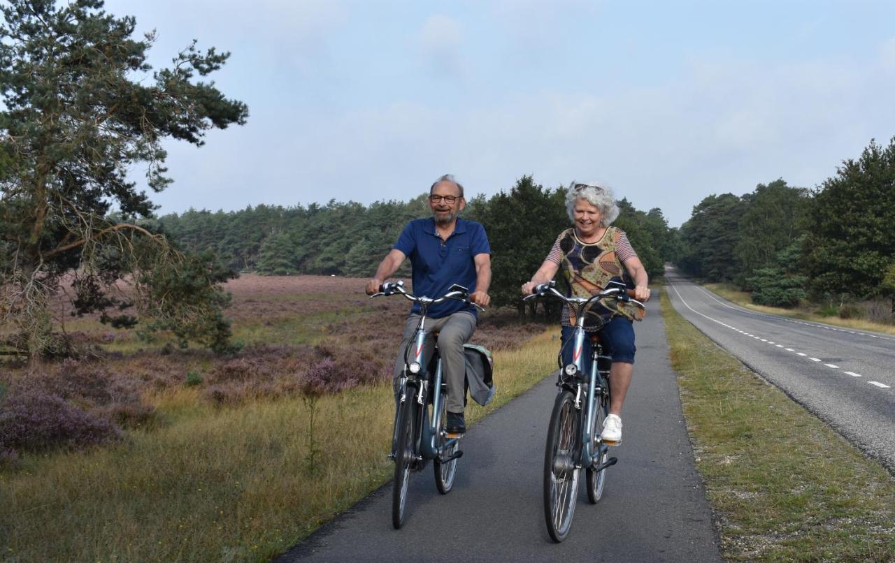 Chalet Op De Veluwe # Linde พุทเทิน ภายนอก รูปภาพ